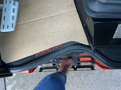 MLT 737-115 D (2019., 4890 m/st)