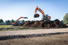 Crawler excavators