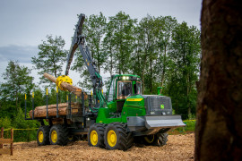 John Deere 2010H forvarders