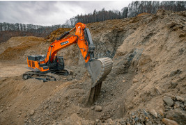 Crawler excavators