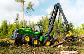 John Deere 1270H harvester